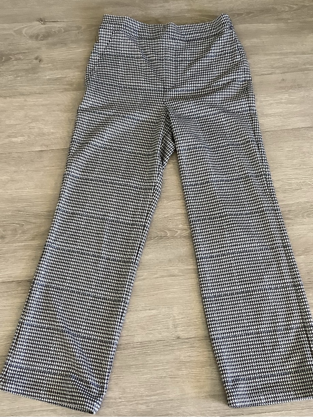 Women Black & White Houndstooth Dress Pants